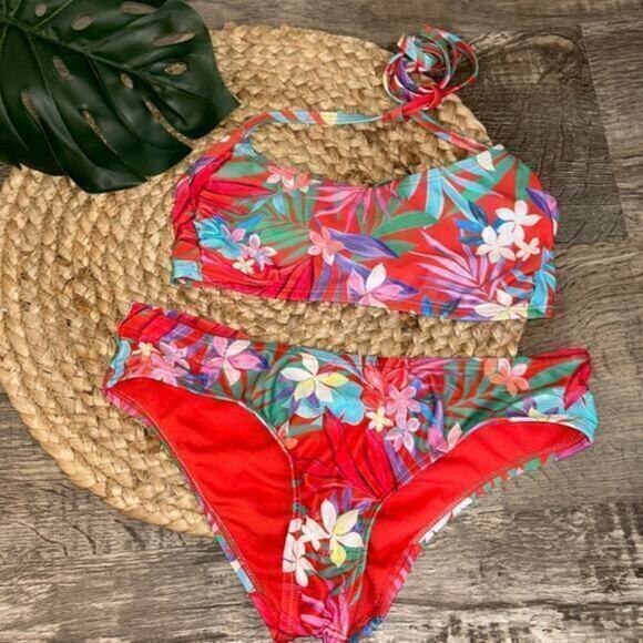 Xhilaration Other - Xhiliration size small red floral print bikini
